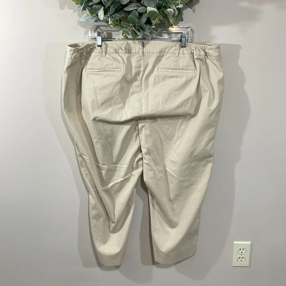 Talbots Perfect Crop Khaki Pants 22WP - Picture 4 of 15